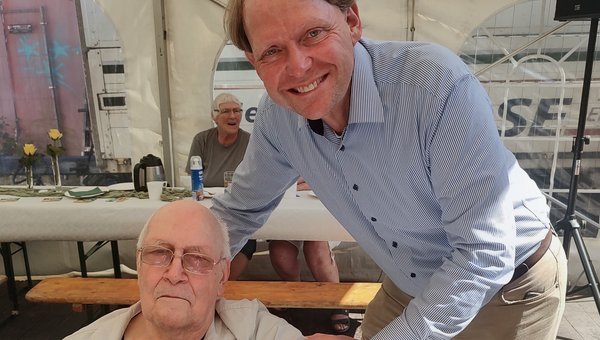 Bürgermeister Jacobi mit Hr.Van Hamern