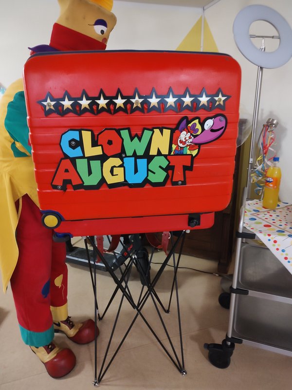 Clown August
